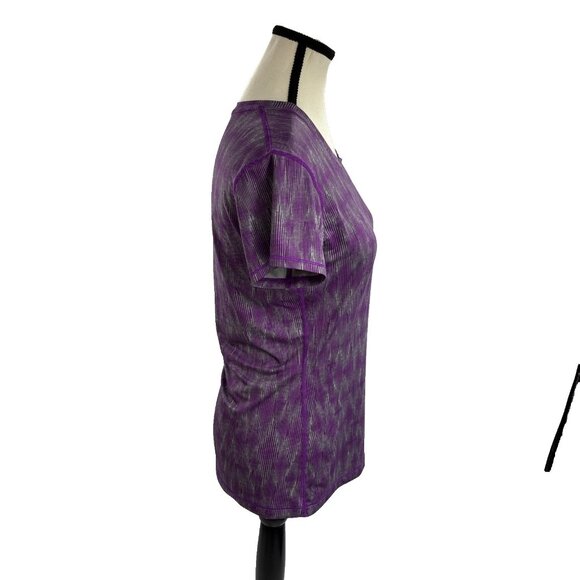 Under Armour Womens S Purple HeatGear Fitted Athletic Tee Training Top - Picture 3 of 6